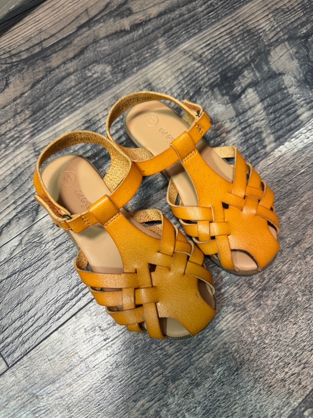 Cat & Jack Ella toddler sandals size 11 toddler cognac color gently used